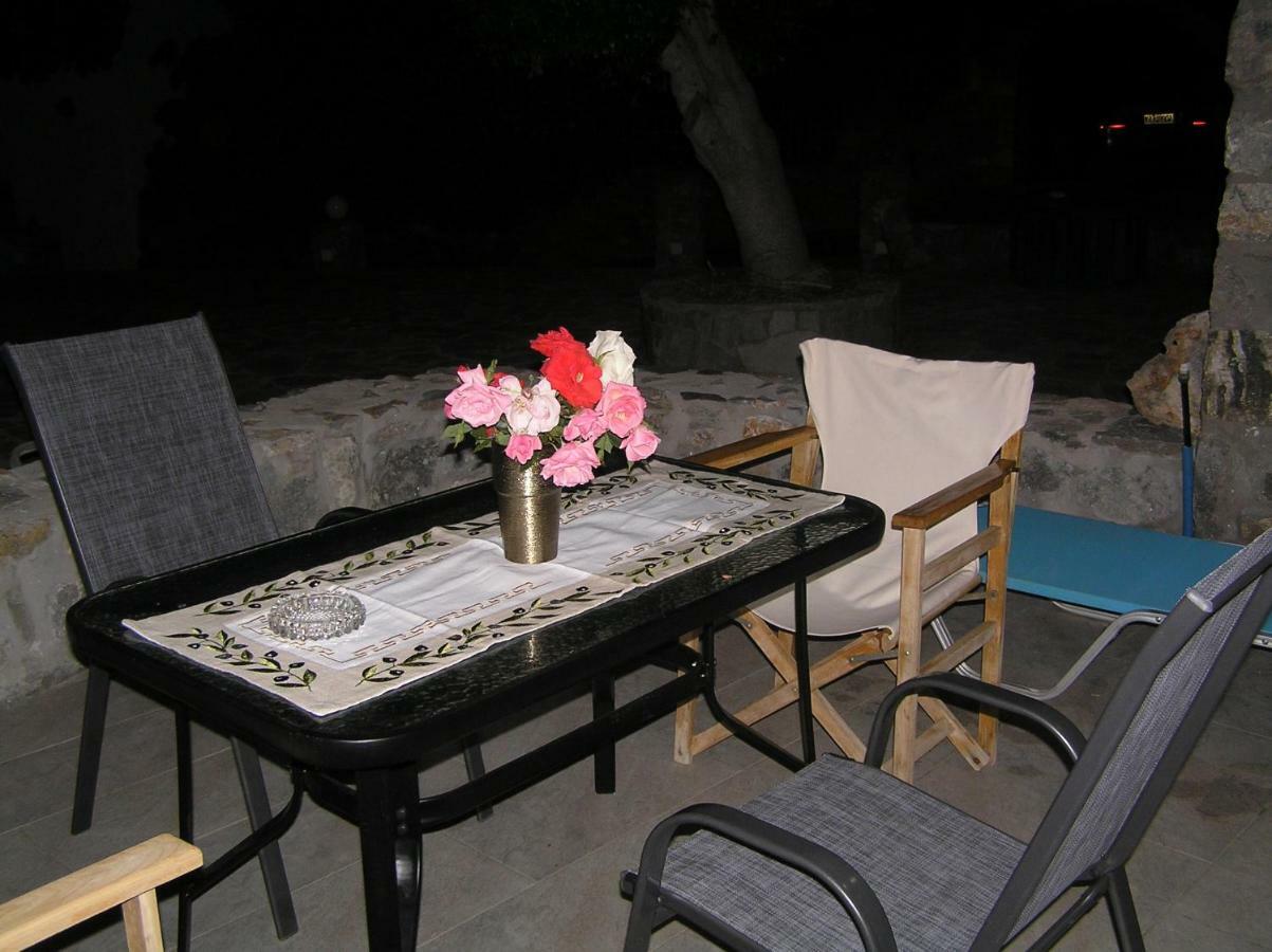 Villa Olga Agalianos 외부 사진